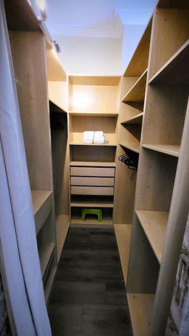 Appartement De La Bibliotheque Безансон Екстериор снимка